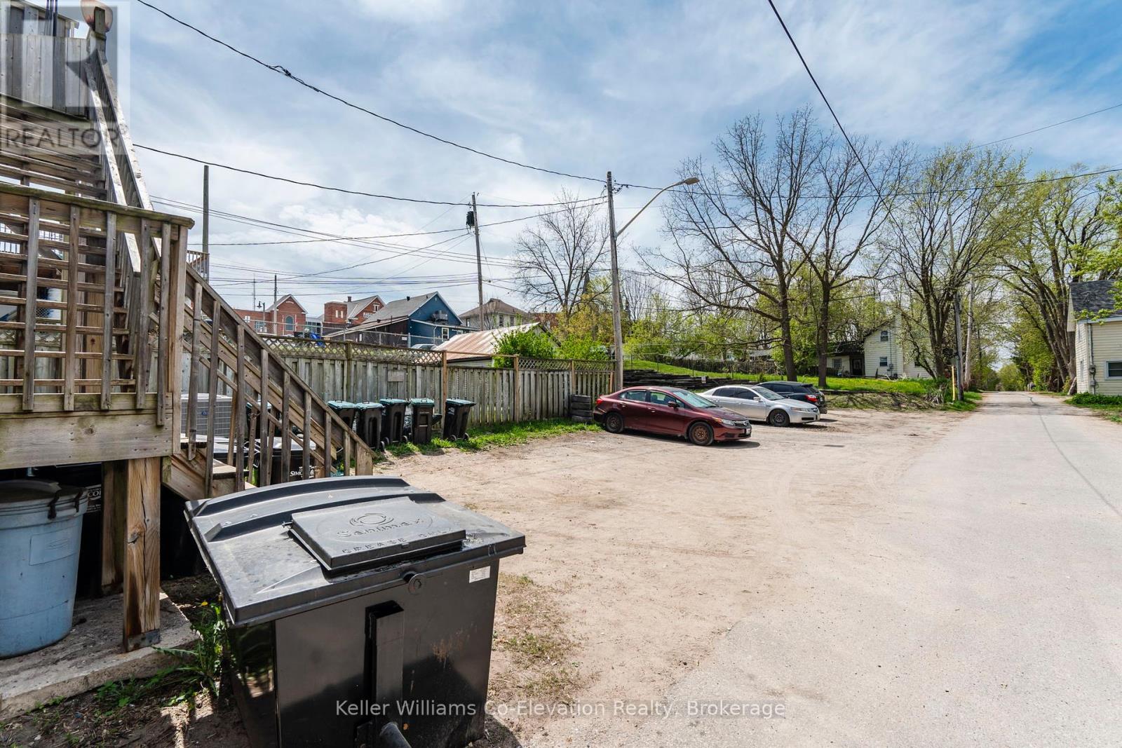 70 Main Street, Penetanguishene, Ontario  L9M 1T4 - Photo 29 - S12299919