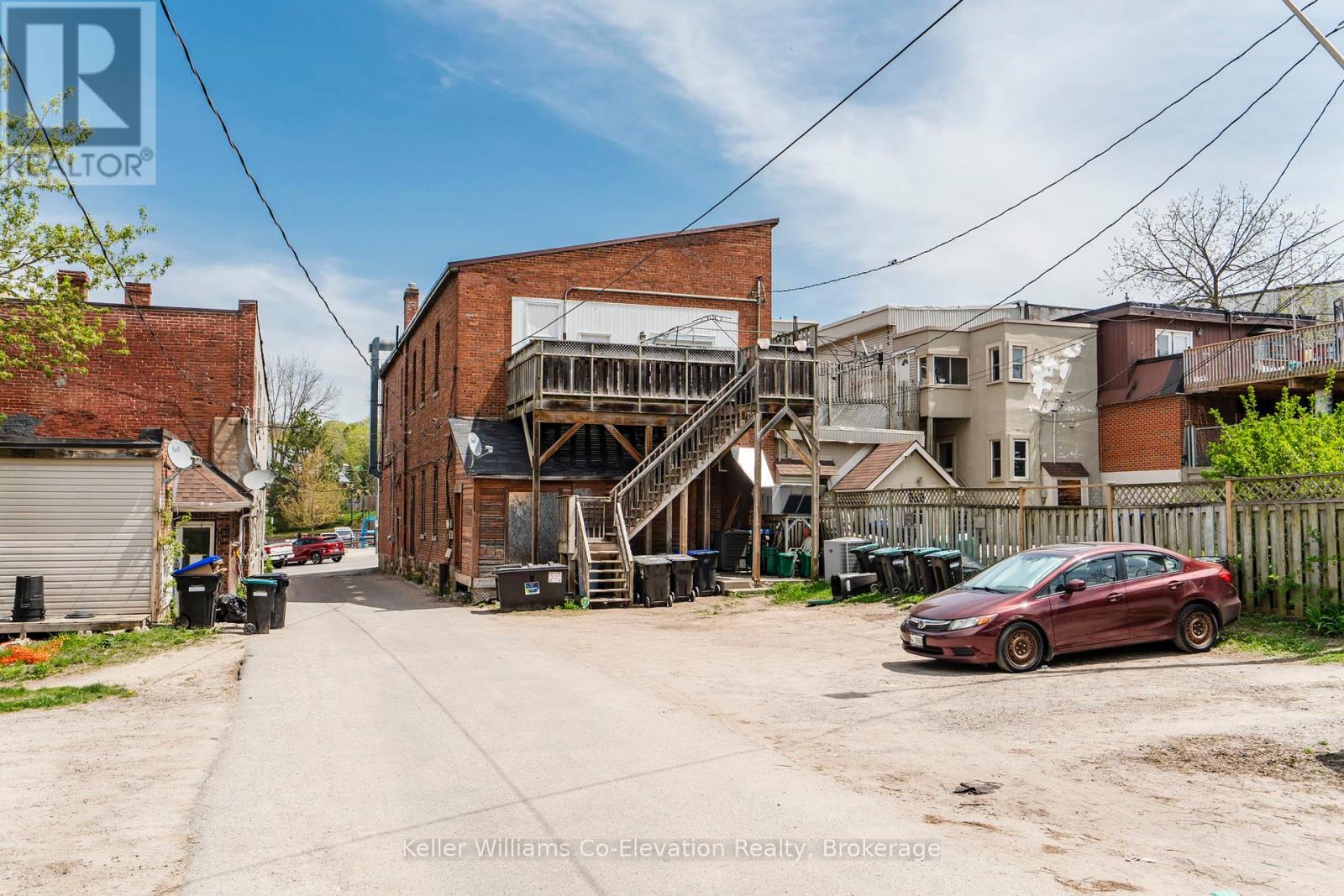 70 Main Street, Penetanguishene, Ontario  L9M 1T4 - Photo 31 - S12299919