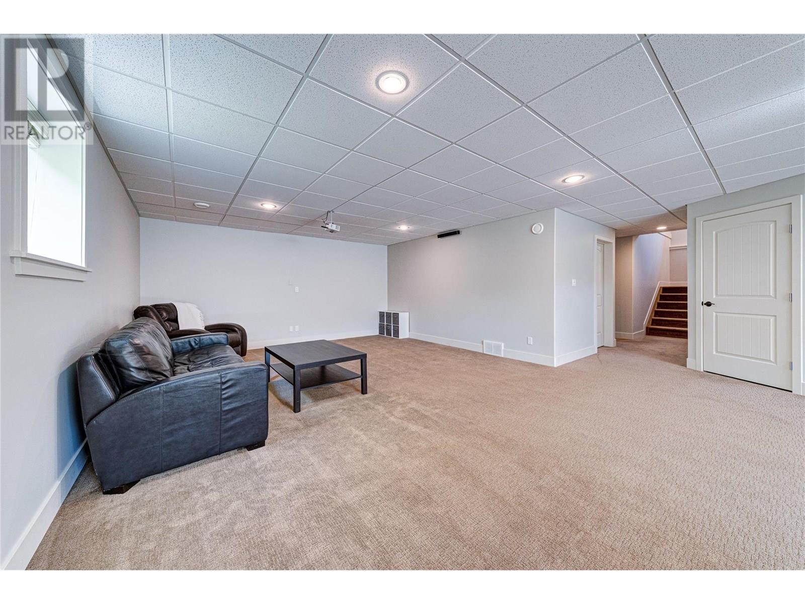 1327 Cherrywood Boulevard, Sparwood, British Columbia  V0B 2G2 - Photo 28 - 10355834