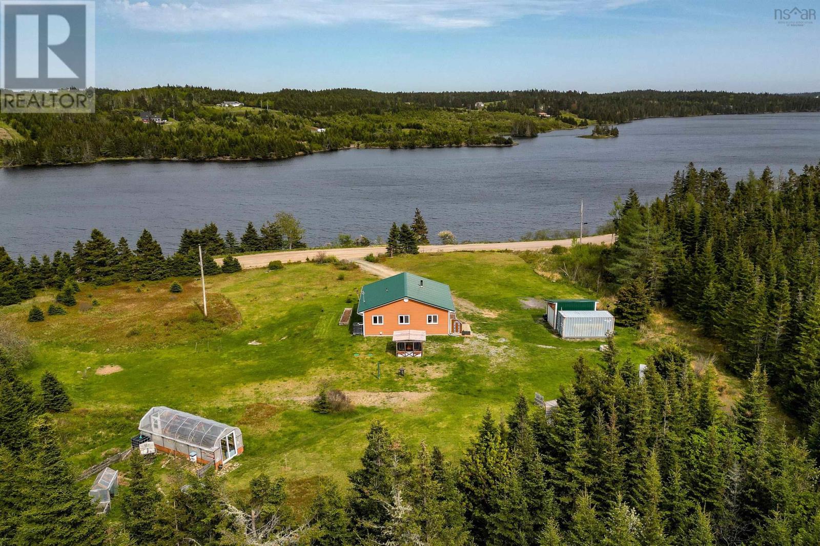 60 West Side Grand River Road, Grand River, Nova Scotia  B0E 1M0 - Photo 2 - 202513922