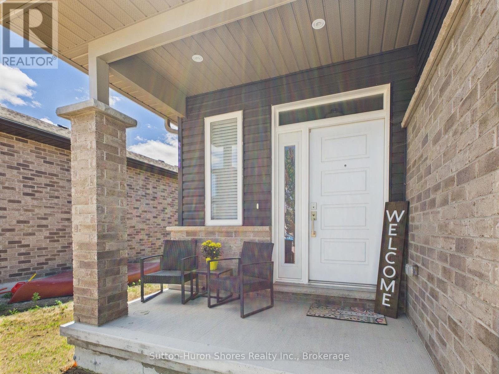 360 Mary Rose Avenue, Saugeen Shores, Ontario  N0H 2C3 - Photo 2 - X12299913