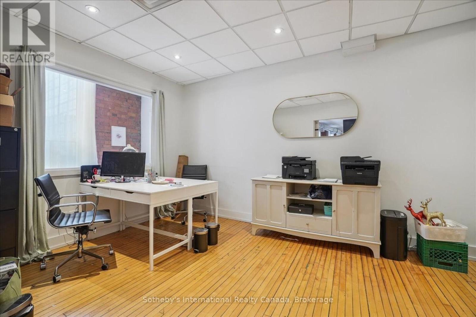 200 - 41 King William Street, Hamilton, Ontario  L8R 1A2 - Photo 30 - X12299895