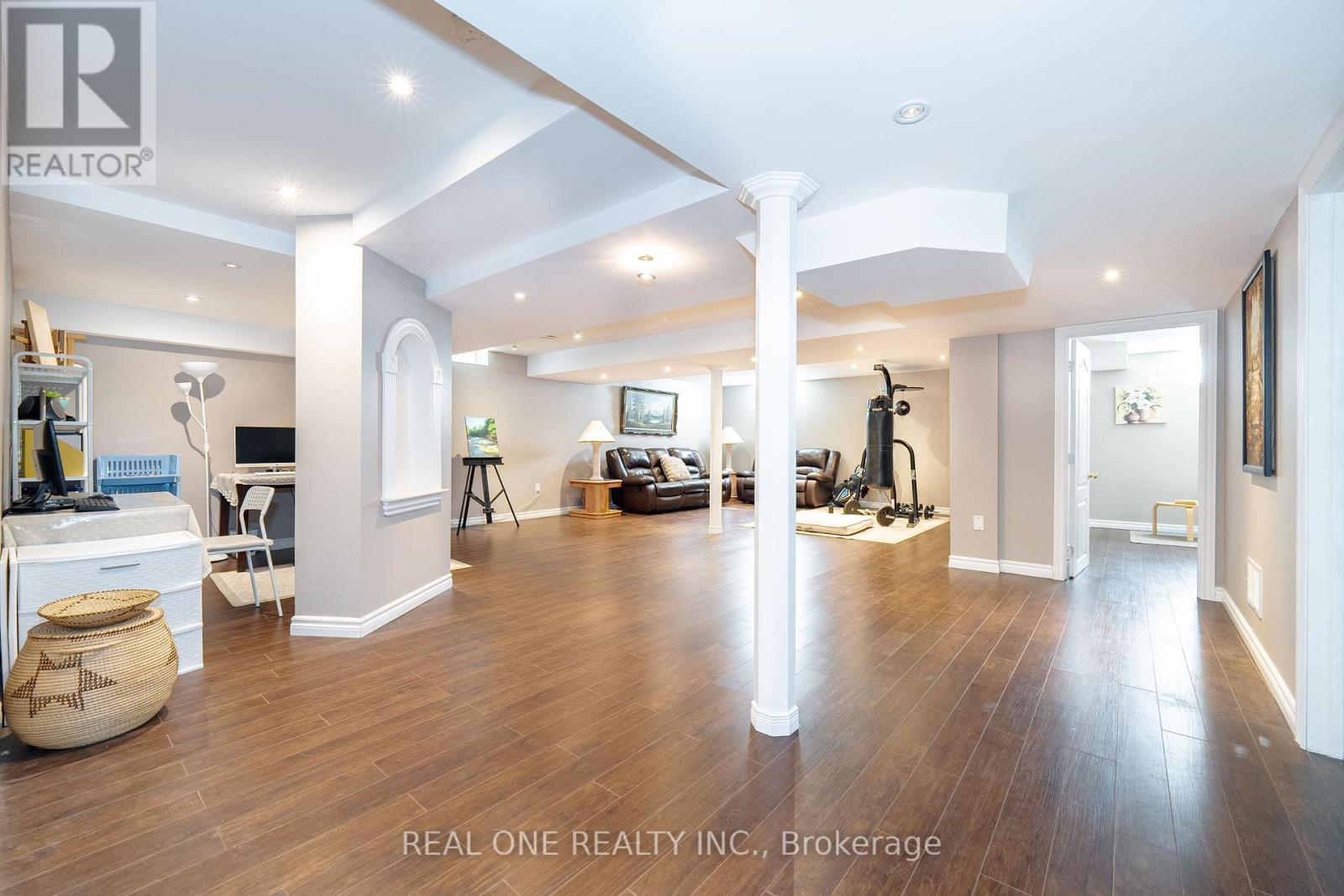 11 Zoran Lane, Vaughan, Ontario L6A 4E4 - Photo 26 - N12294125