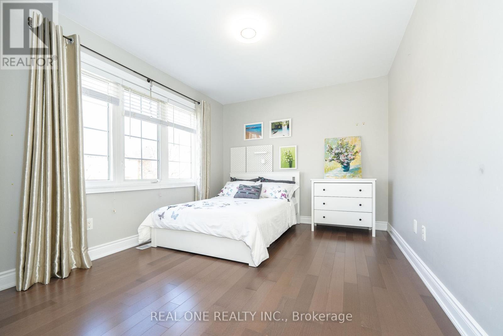 11 Zoran Lane, Vaughan, Ontario L6A 4E4 - Photo 16 - N12294125