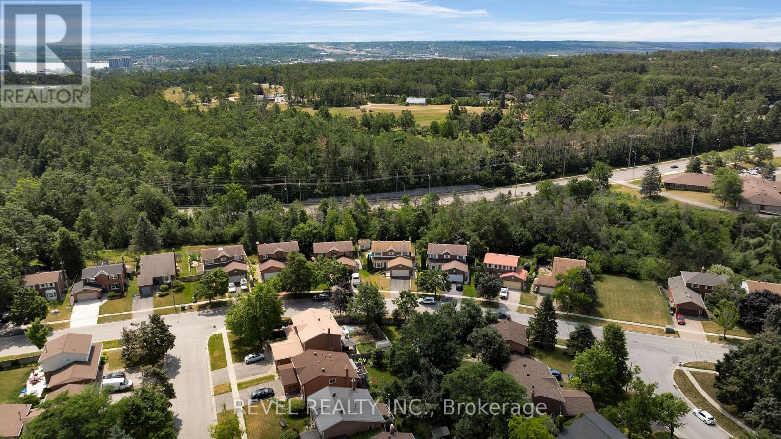 70 Lillian Crescent, Barrie, Ontario  L4N 5H7 - Photo 46 - S12299824