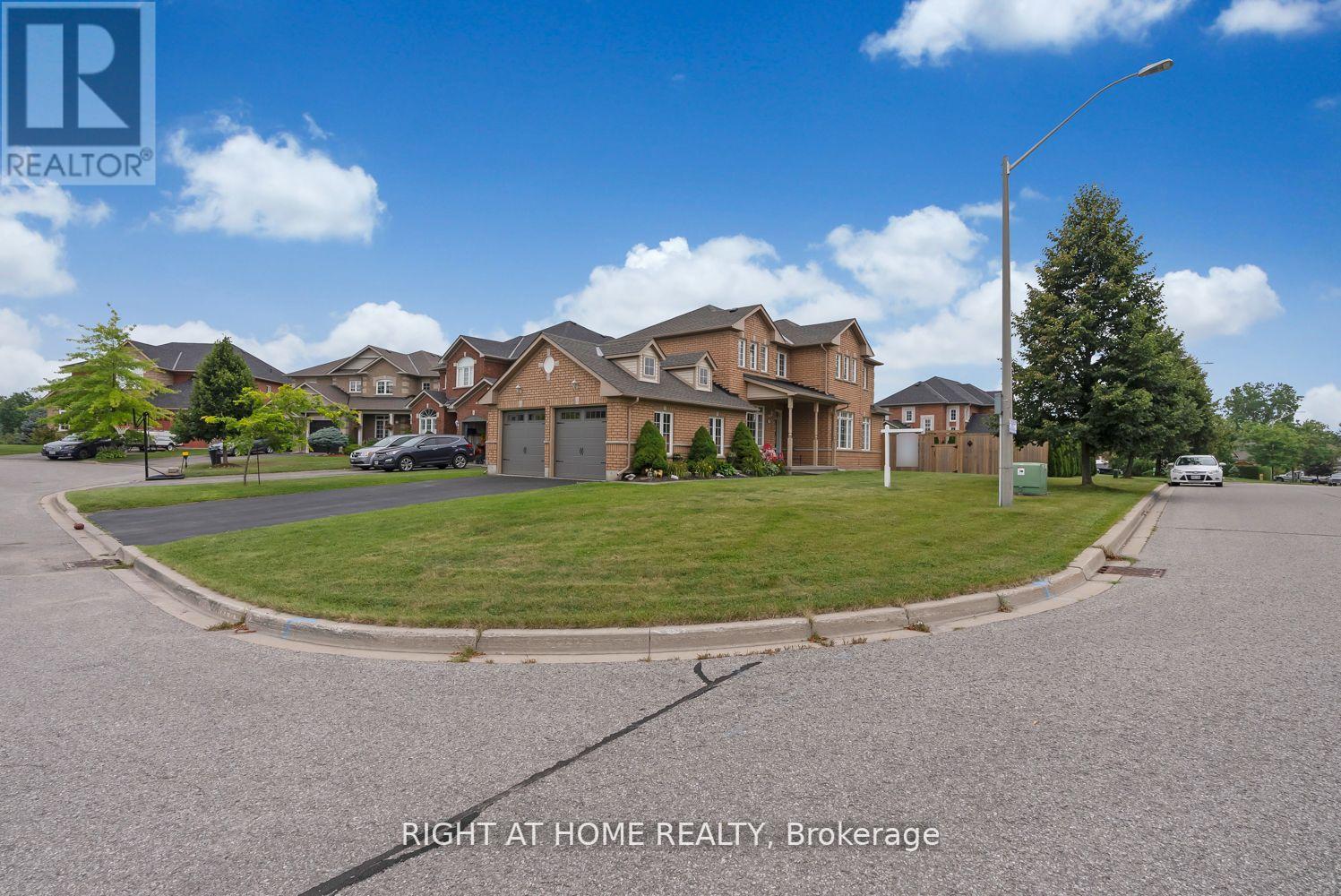 Property at 23 DON MORRIS COURT image 3