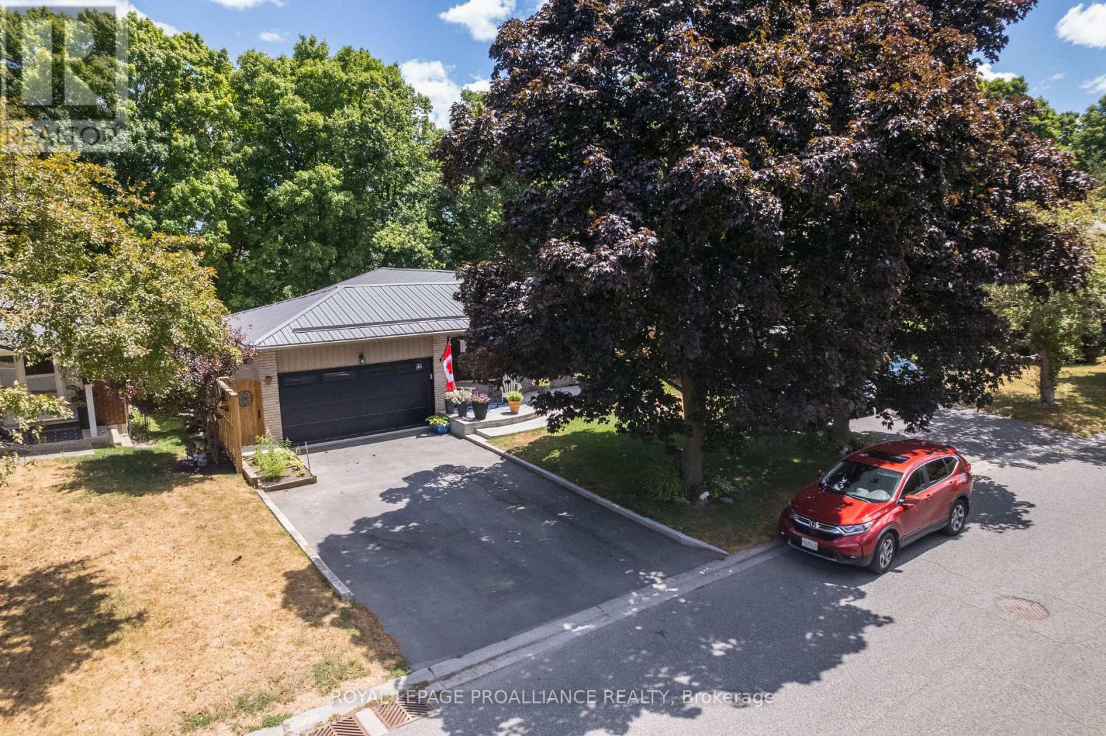 56 Parkview Heights, Quinte West, Ontario  K8V 5L7 - Photo 10 - X12299940