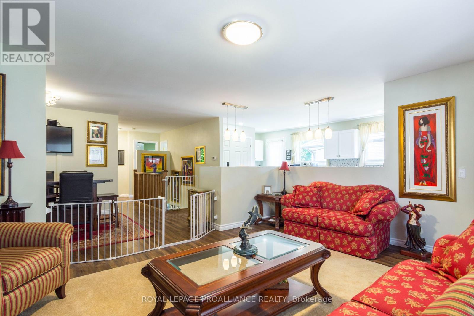 56 Parkview Heights, Quinte West, Ontario  K8V 5L7 - Photo 13 - X12299940