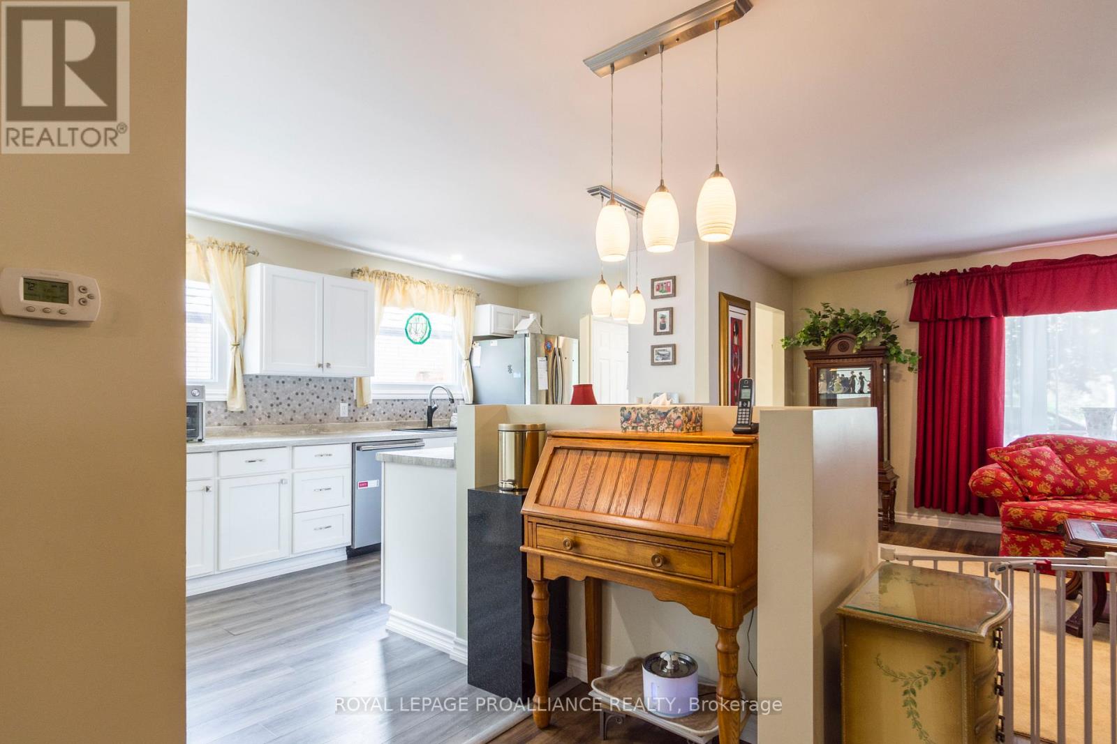 56 Parkview Heights, Quinte West, Ontario  K8V 5L7 - Photo 17 - X12299940