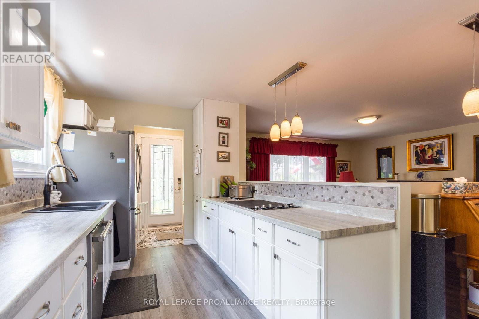 56 Parkview Heights, Quinte West, Ontario  K8V 5L7 - Photo 20 - X12299940