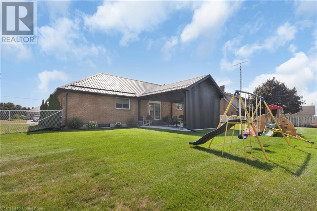 Property at 25 MC INTOSH DR image 5