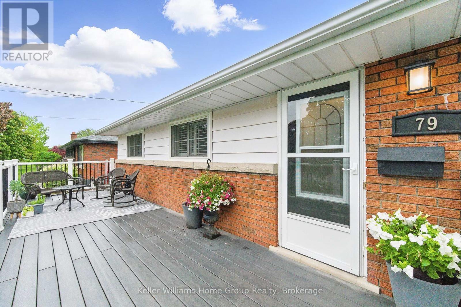 79 Parkway Street, St. Catharines, Ontario  L2M 4J2 - Photo 5 - X12300045