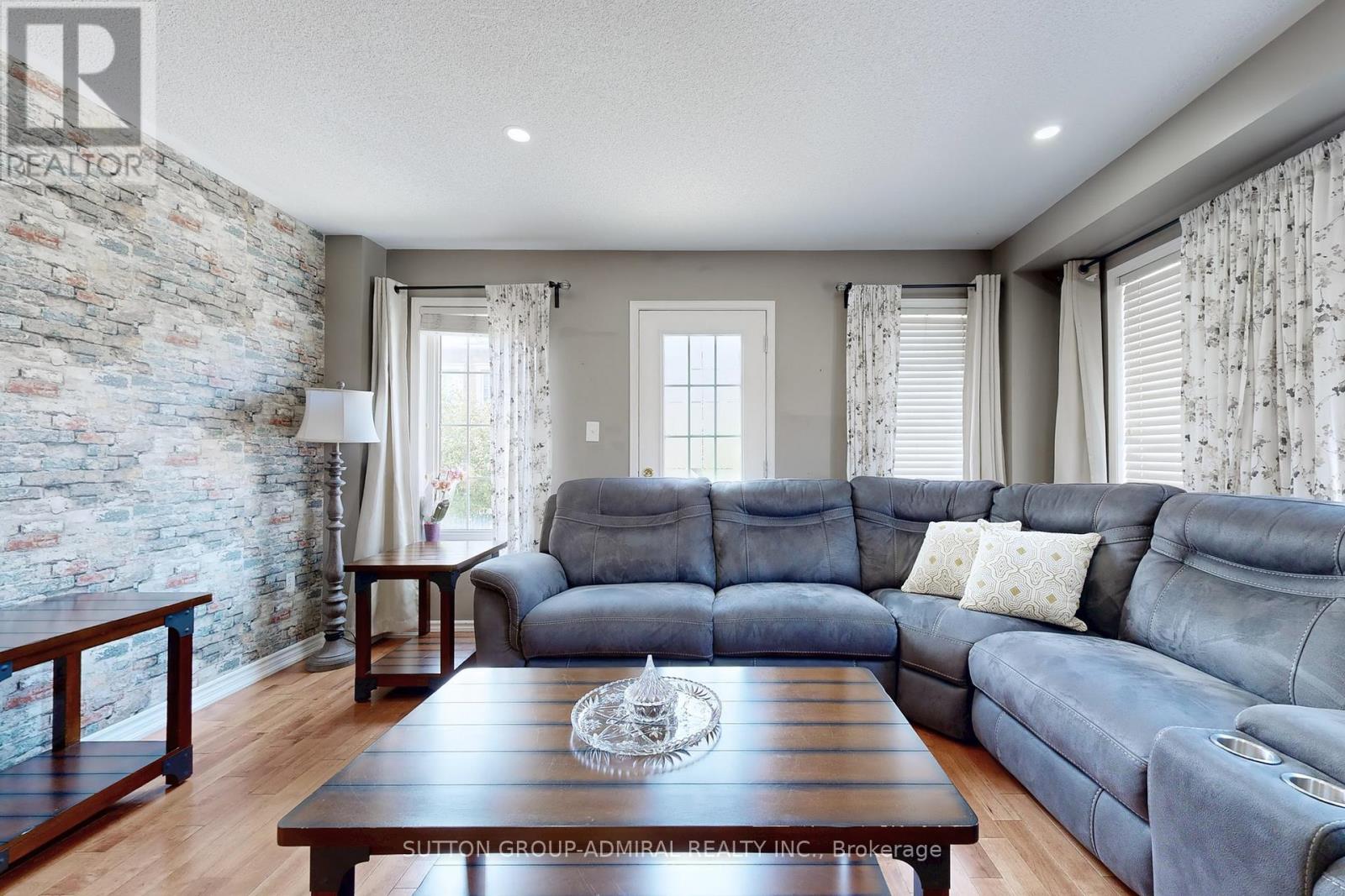 50 Jim Baird Mews, Toronto, Ontario  M3L 0C5 - Photo 15 - W12299819