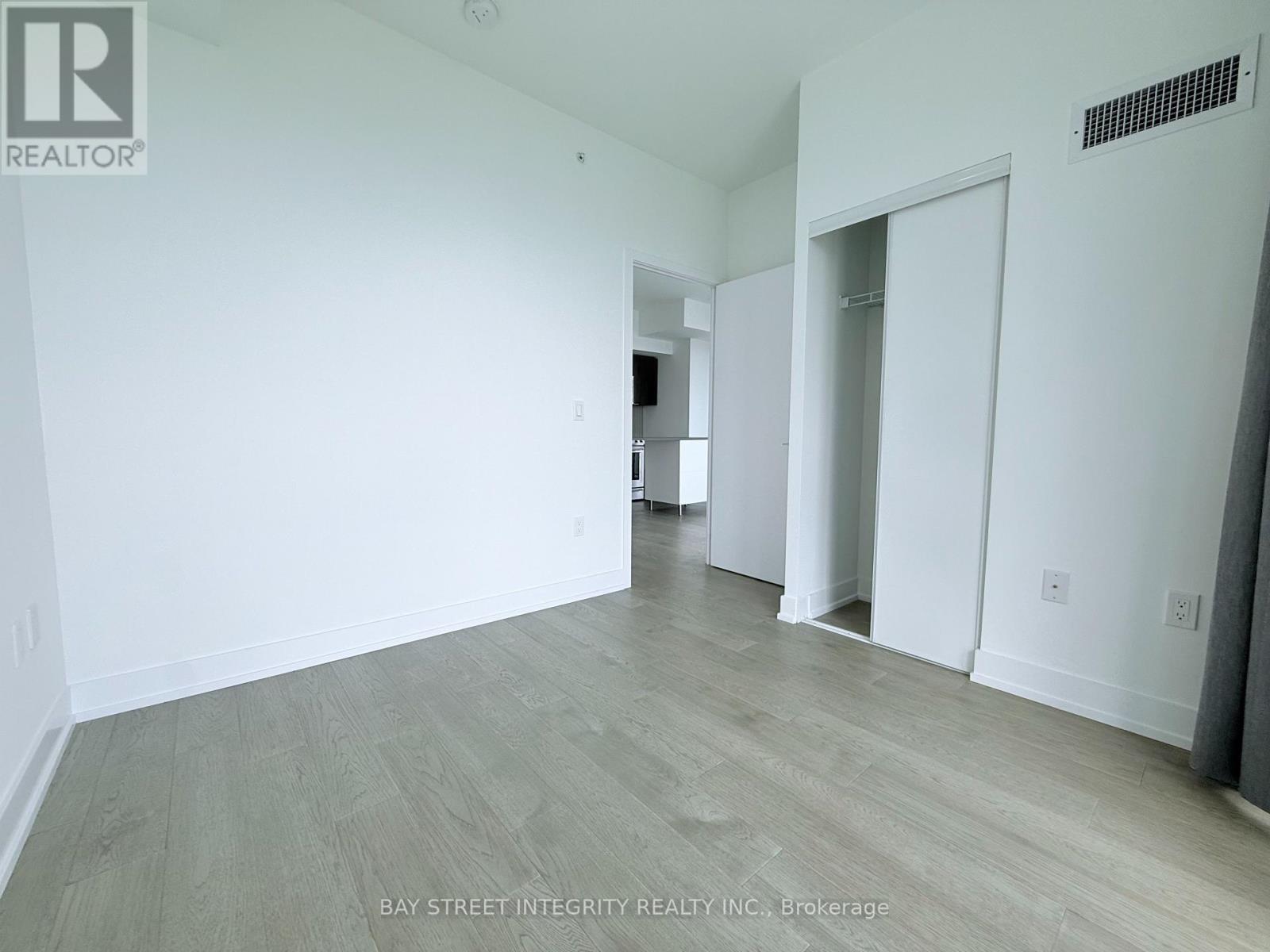 2418 - 30 Shore Breeze Drive, Toronto, Ontario  M8V 0J1 - Photo 19 - W12299834