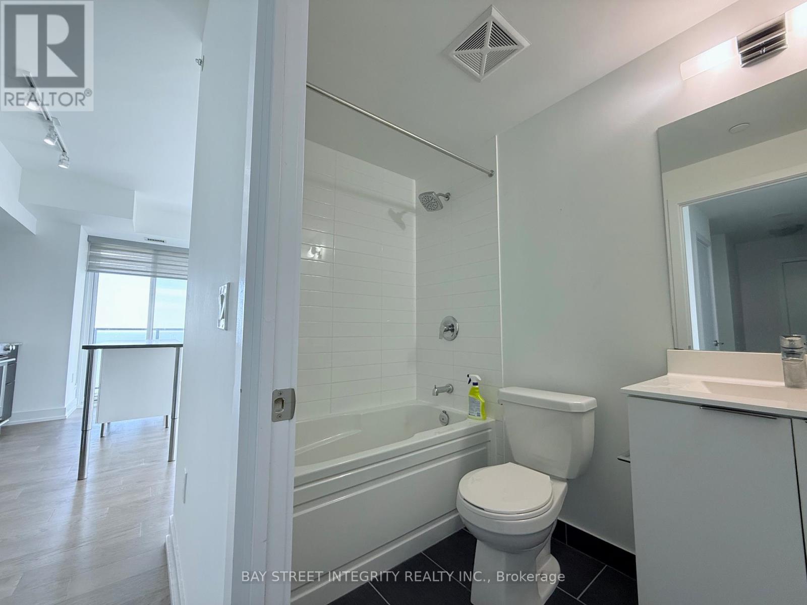 2418 - 30 Shore Breeze Drive, Toronto, Ontario  M8V 0J1 - Photo 20 - W12299834