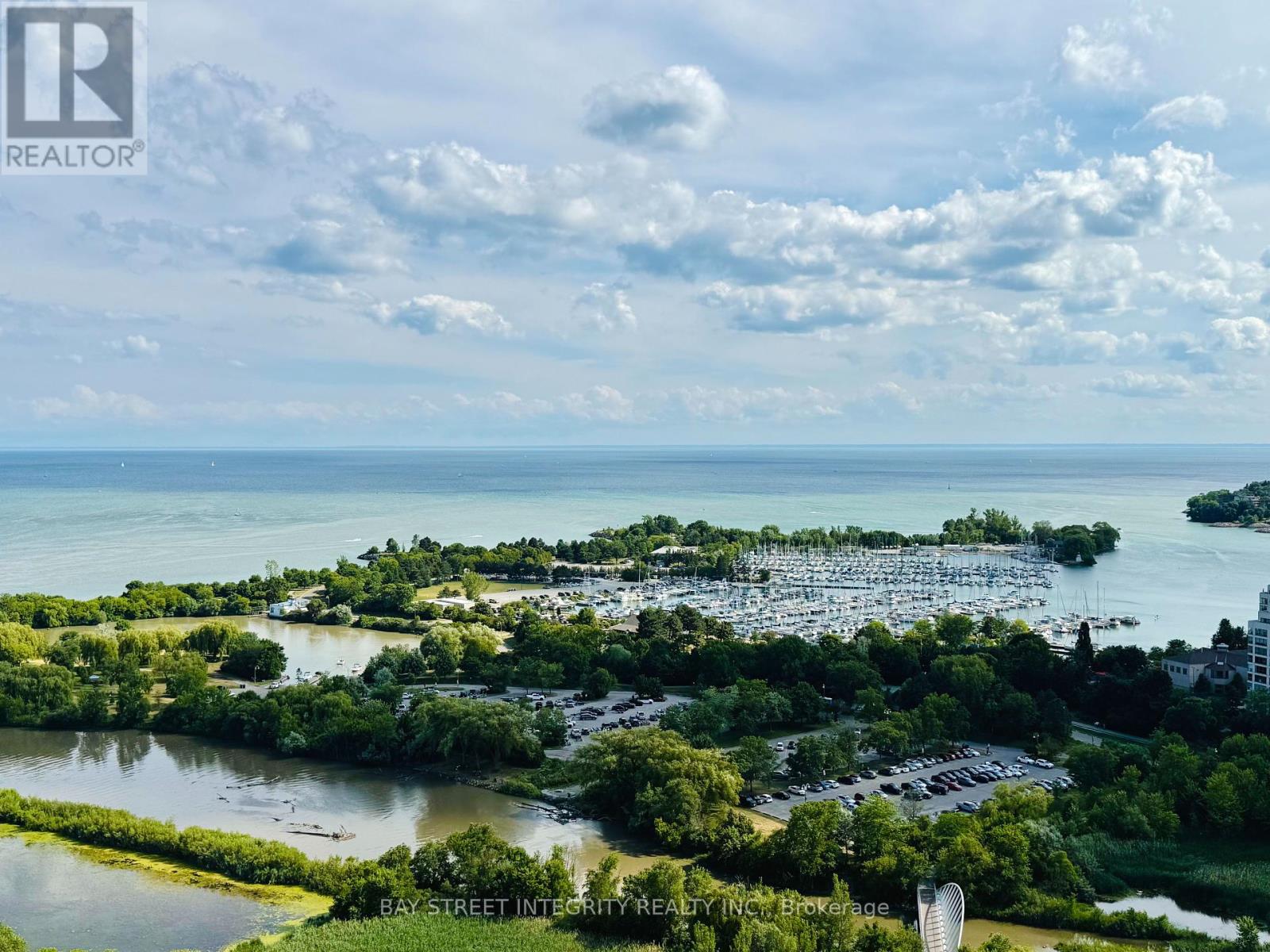 2418 - 30 Shore Breeze Drive, Toronto, Ontario  M8V 0J1 - Photo 8 - W12299834