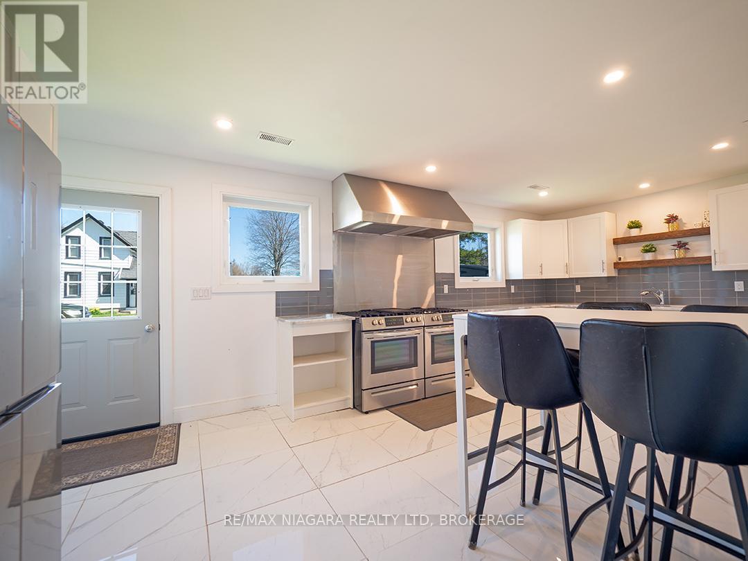Property at 1561 NORTH SHORE DRIVE E image 3