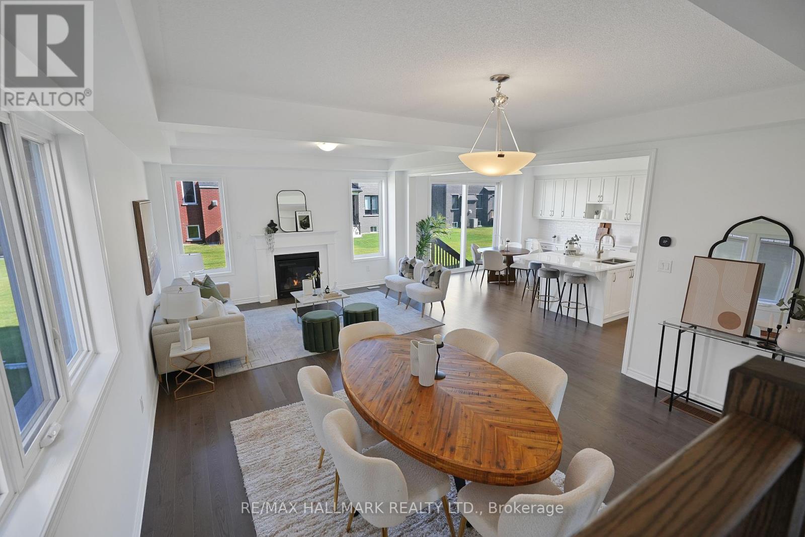 630 Newlove Street, Innisfil, Ontario  L9S 0S2 - Photo 22 - N12294032