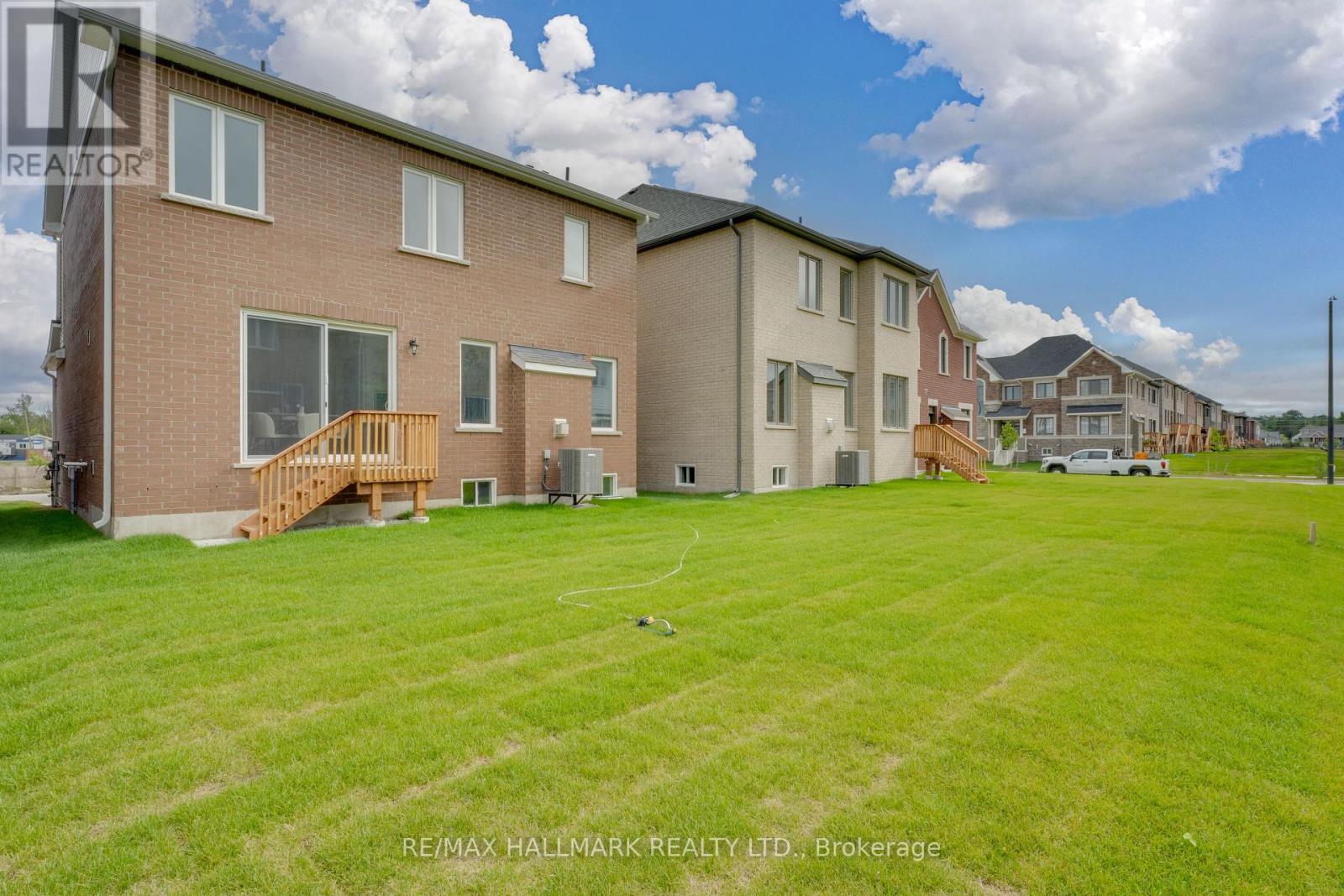 630 Newlove Street, Innisfil, Ontario  L9S 0S2 - Photo 41 - N12294032