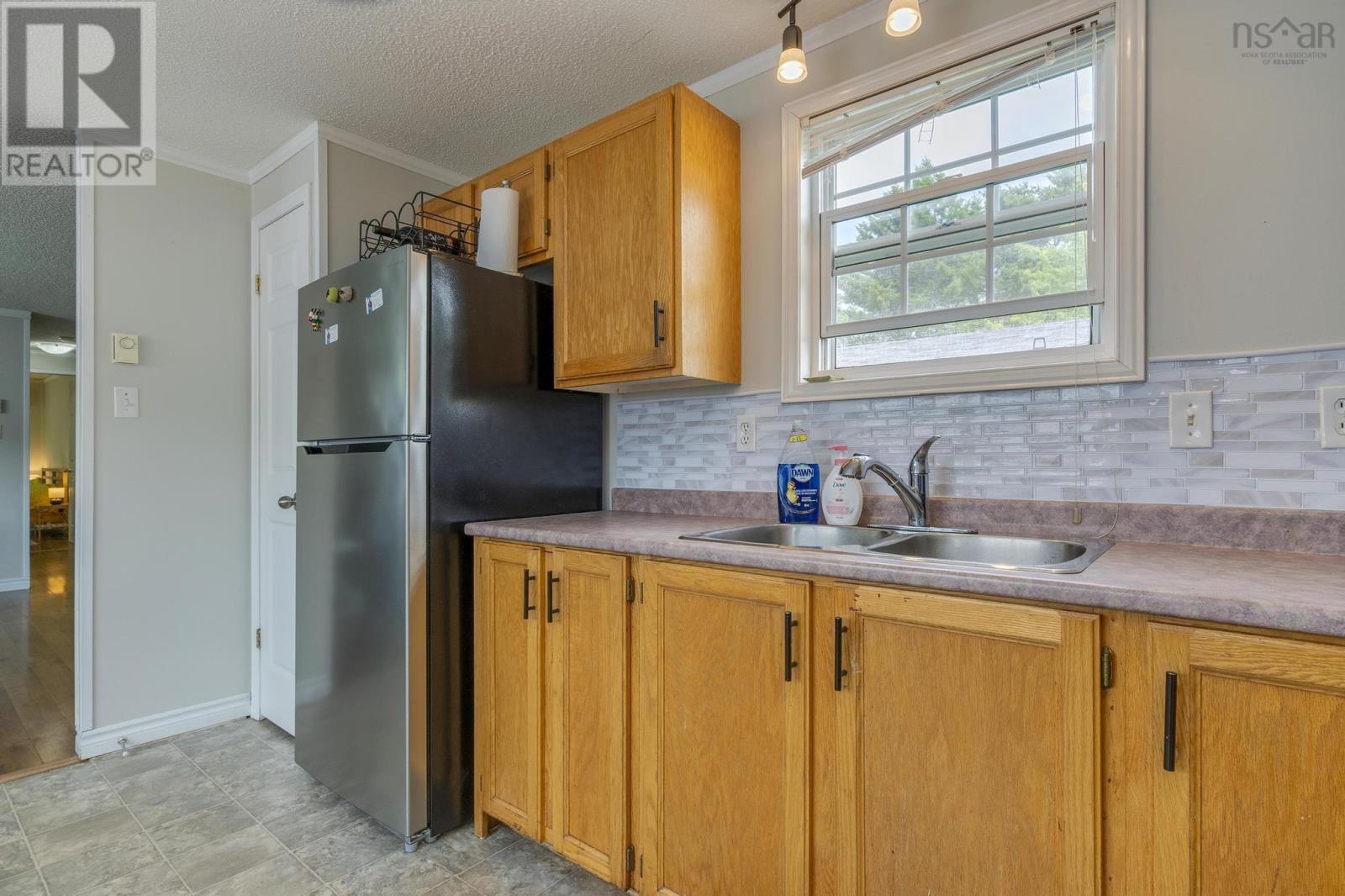 53 Broadway Street, Lakeside, Nova Scotia  B3T 1B1 - Photo 12 - 202515675