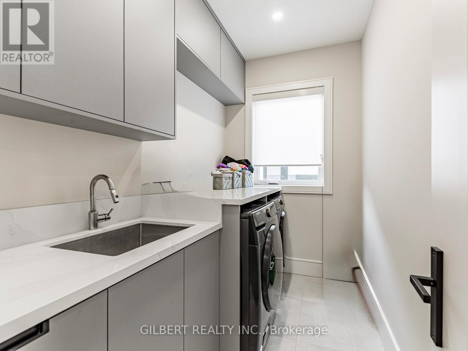 485 Ridelle Avenue, Toronto, Ontario  M6B 1K6 - Photo 32 - W12298234