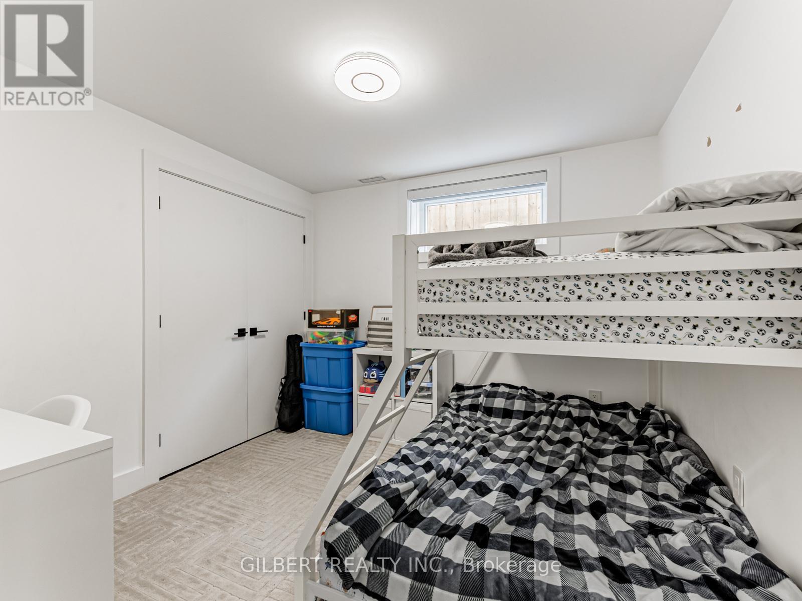 485 Ridelle Avenue, Toronto, Ontario  M6B 1K6 - Photo 35 - W12298234