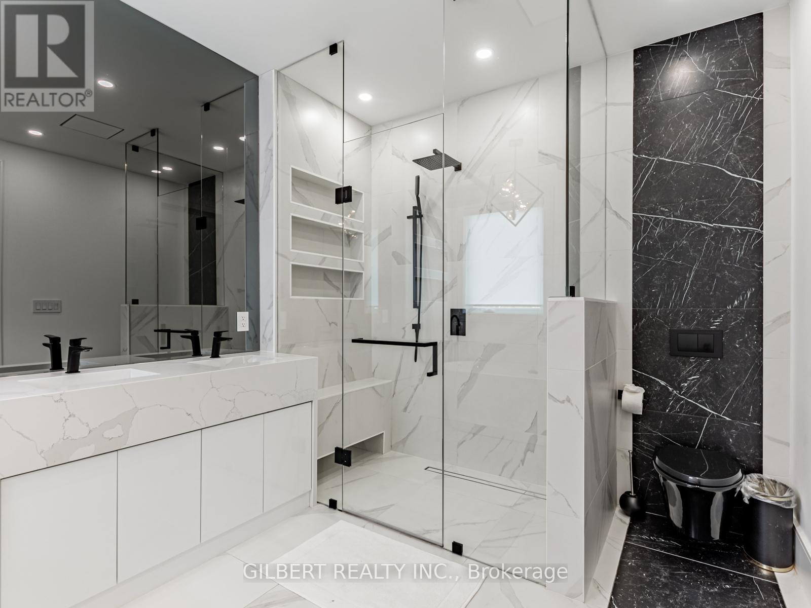 485 Ridelle Avenue, Toronto, Ontario  M6B 1K6 - Photo 29 - W12298234