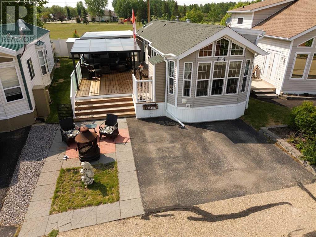 2051, 25054 South Pine Lake Road, Rural Red Deer County, Alberta  T0M 1S0 - Photo 2 - A2227376