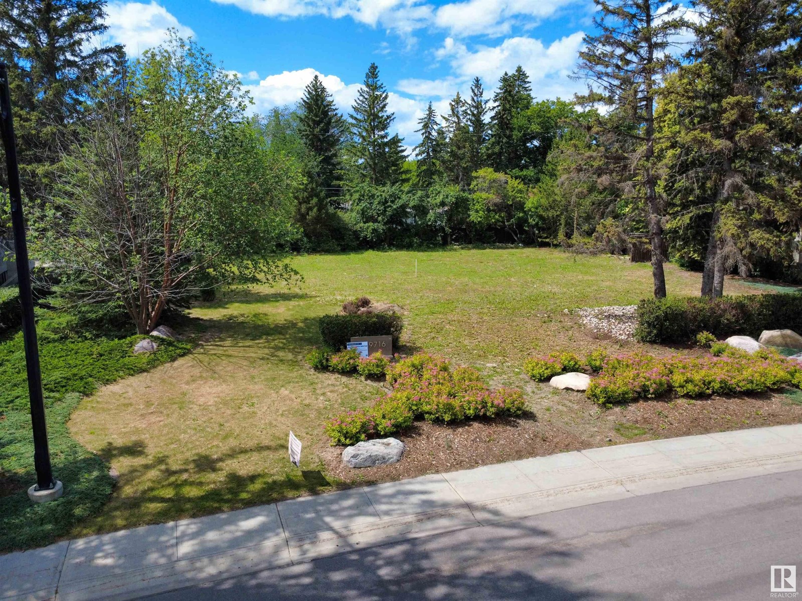 9716 Riverside Dr Nw, Edmonton, Alberta  T5N 3M6 - Photo 14 - E4449024