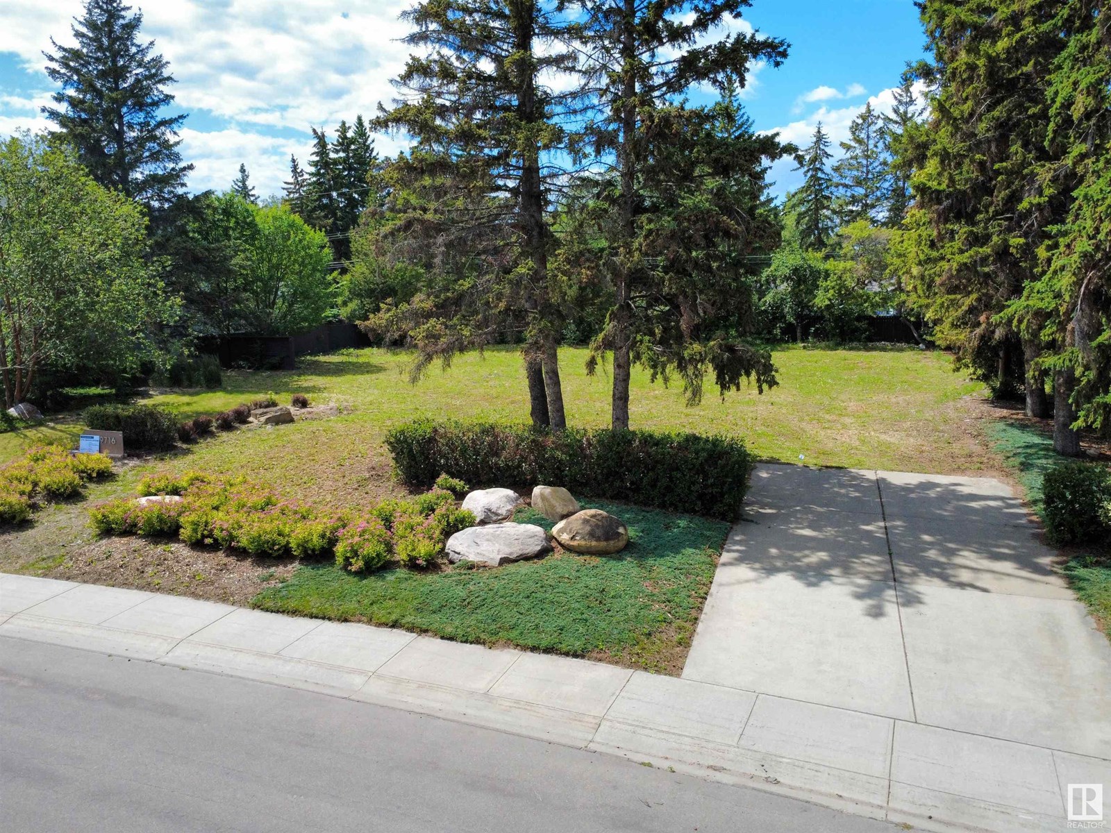 9716 Riverside Dr Nw, Edmonton, Alberta  T5N 3M6 - Photo 15 - E4449024