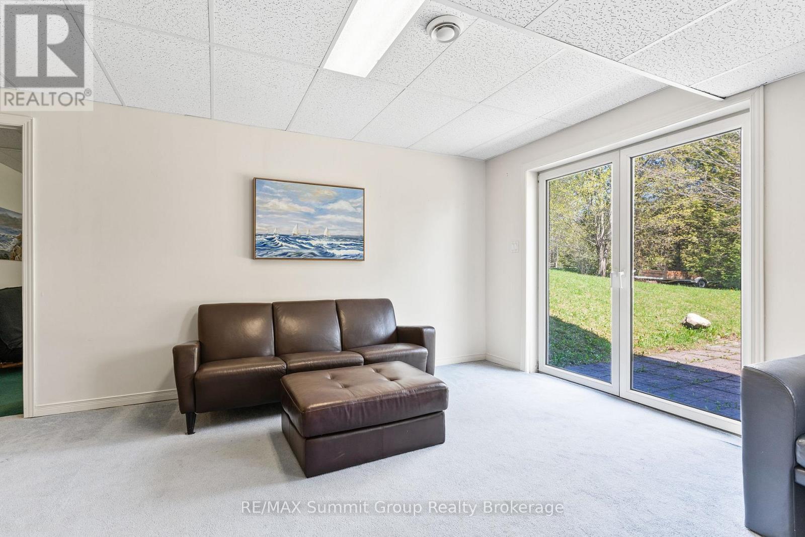 189 Point Road, Grey Highlands, Ontario  N0C 1E0 - Photo 27 - X12154415