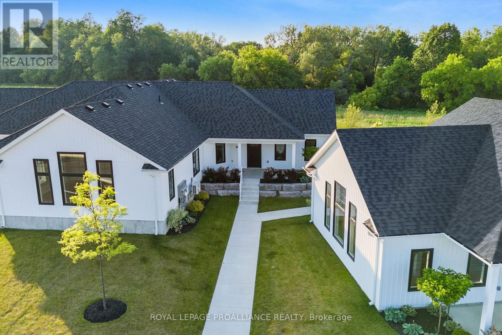 304 - 14 MEADOWCREEK DRIVE, Brighton, Ontario