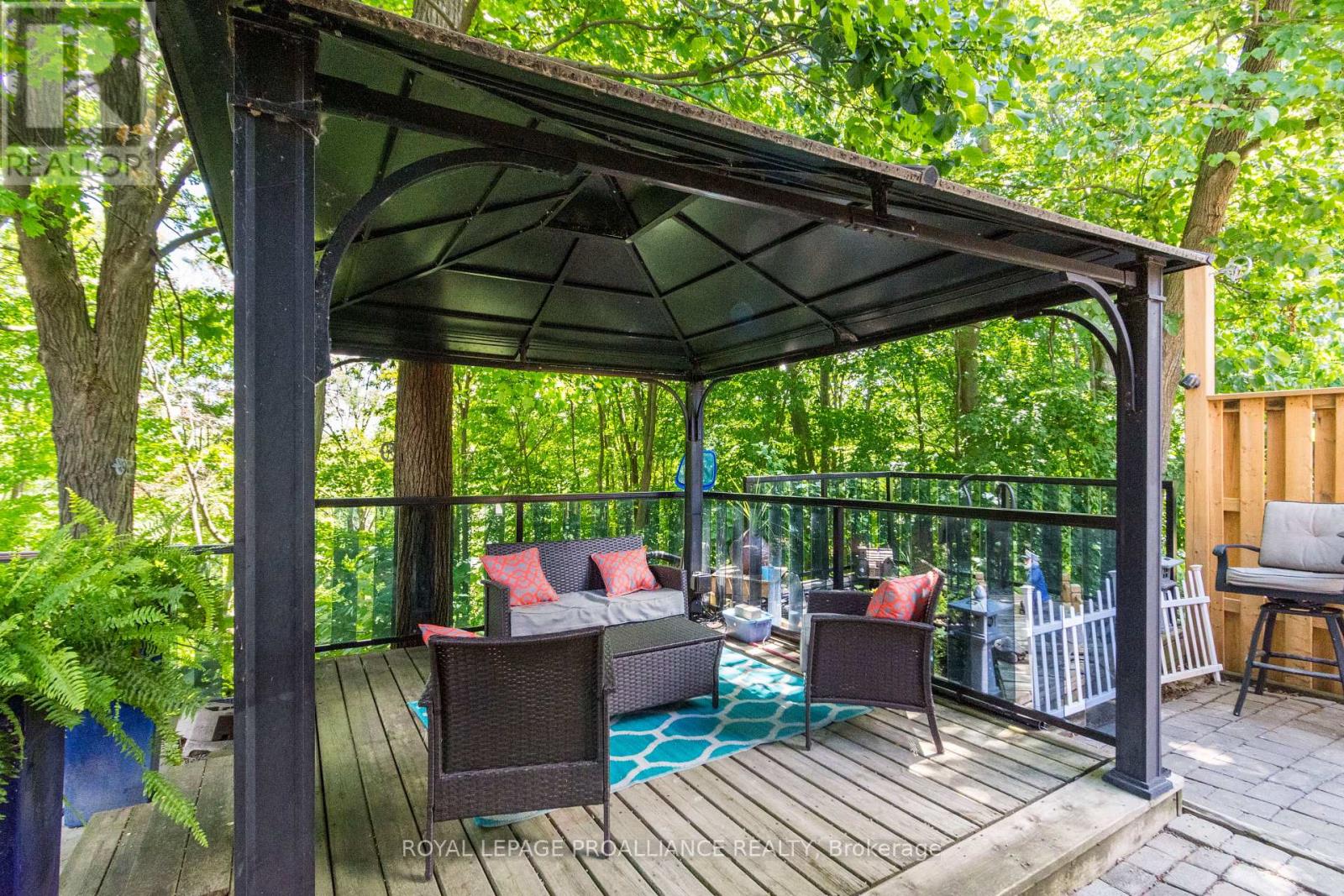 56 Parkview Heights, Quinte West, Ontario  K8V 5L7 - Photo 39 - X12299940