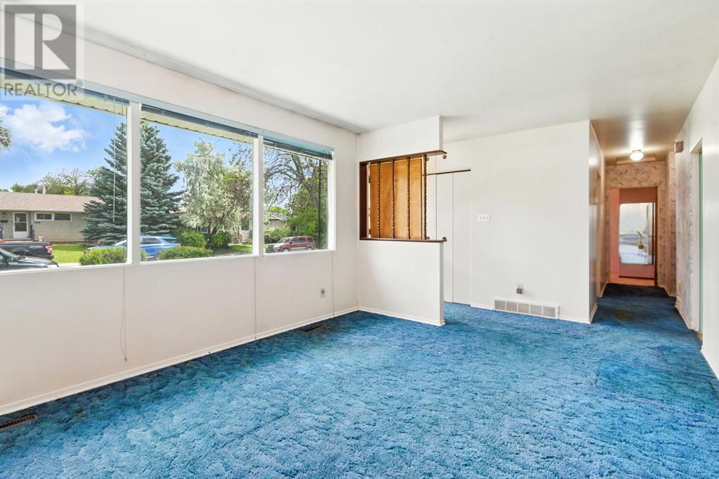 Property at 5858 38 StreetClose image 5