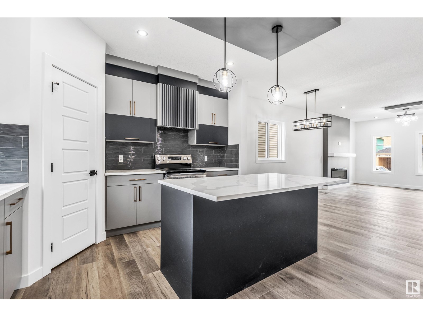 440 Crystal Creek Link, Leduc, Alberta  T9E 1N3 - Photo 8 - E4449030