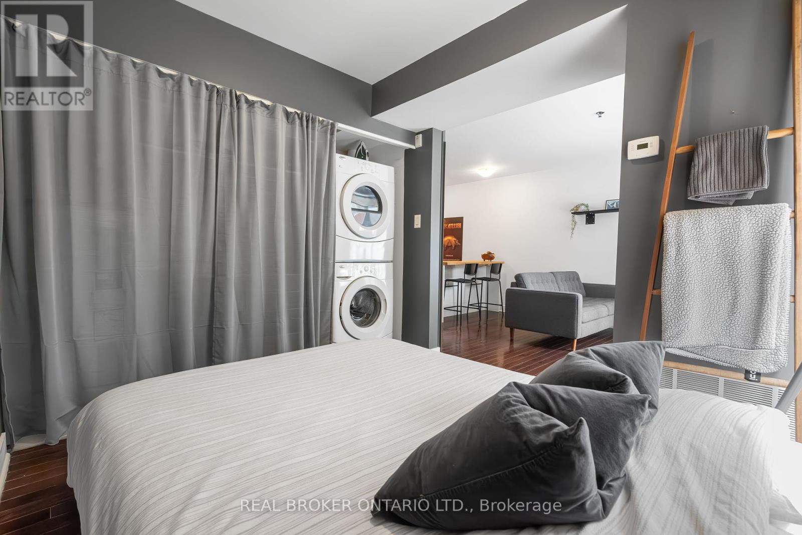 102 - 360 Cumberland Street, Ottawa, Ontario  K1N 0B1 - Photo 27 - X12300065