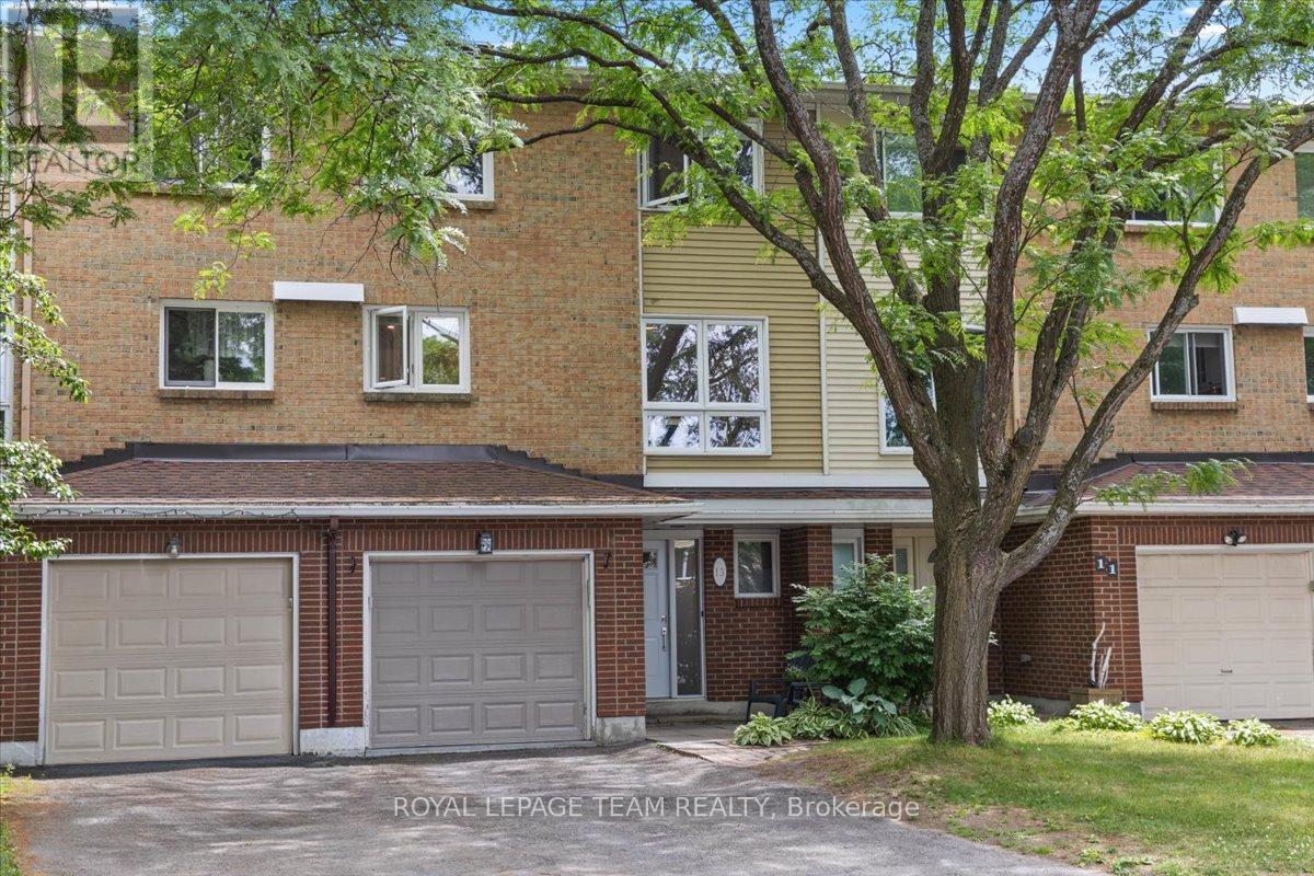 Property at 13 KEDGEWICK COURT image 2