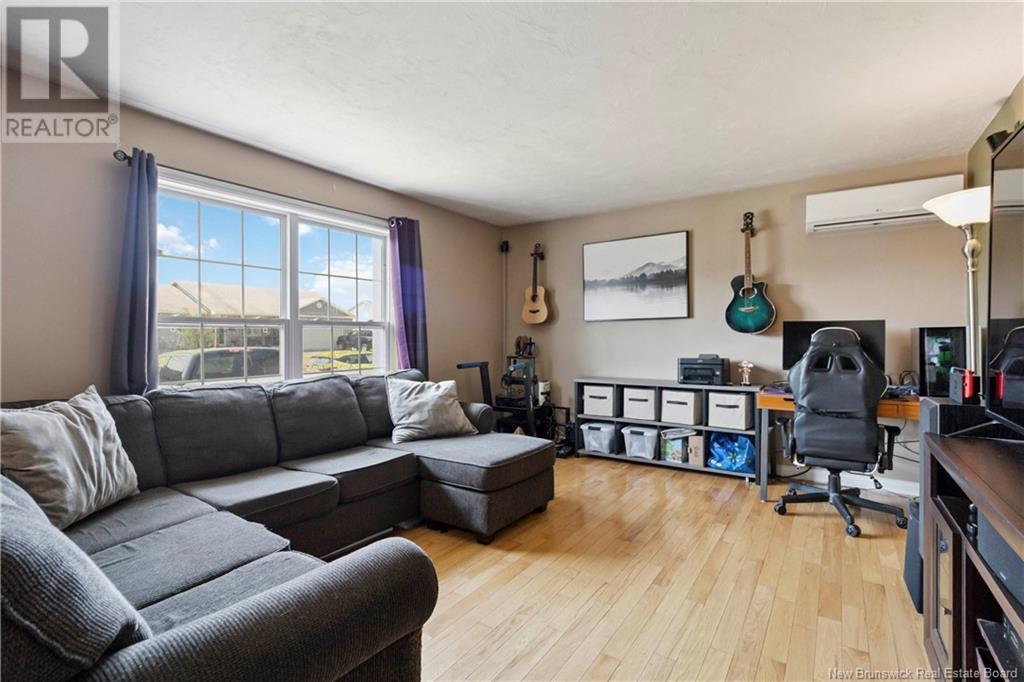 Property at 12 Holly Road image 4