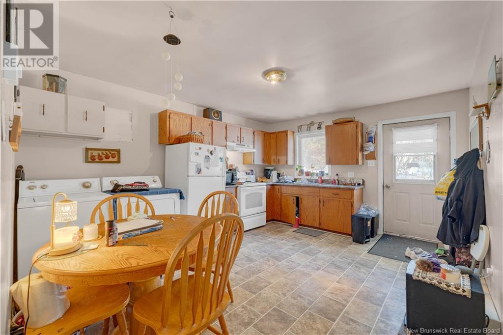 17 Baxter Street, Norton, New Brunswick  E5T 1A1 - Photo 5 - NB123411