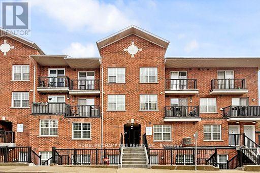 Property at 304 - 35 STRANGFORD LANE S image 1