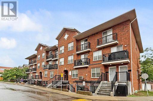 Property at 304 - 35 STRANGFORD LANE S image 2