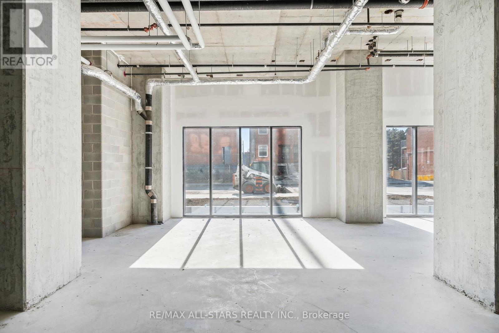 Unit 2 - 276-294 Main Street, Toronto (East End-Danforth), Ontario  M4C 4X5 - Photo 6 - E12299990