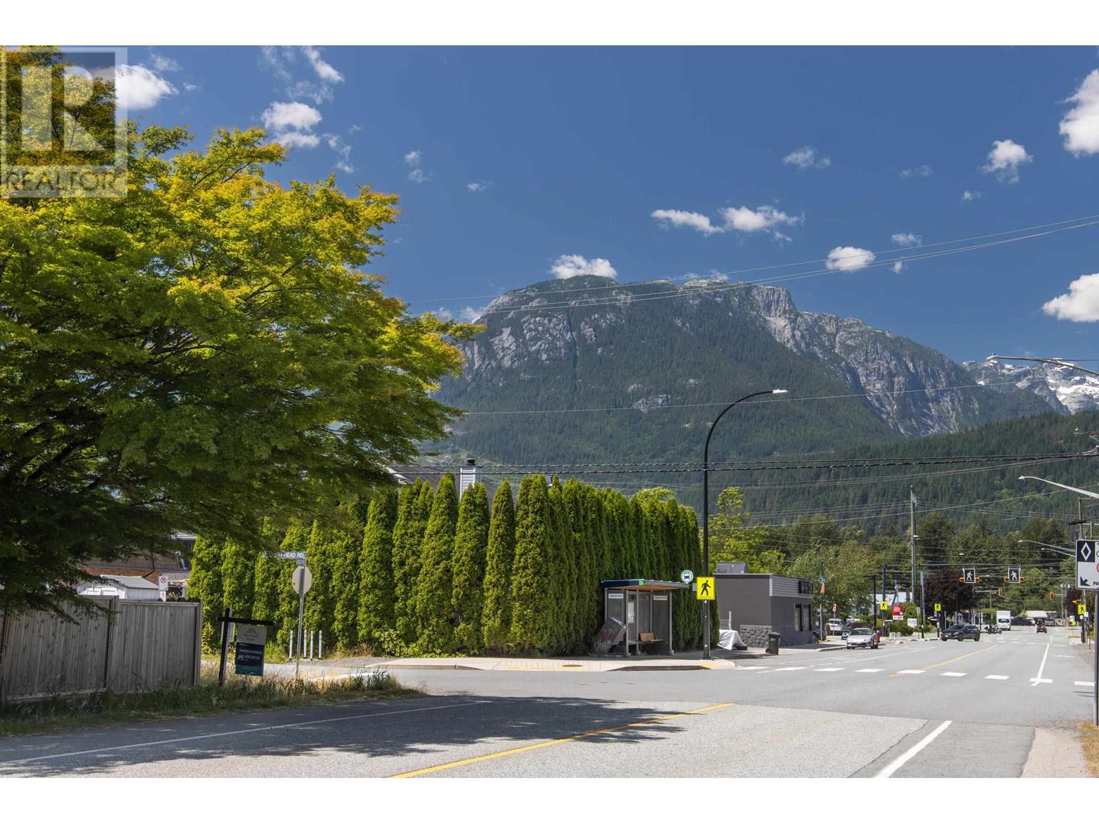 1980 Garibaldi Way, Squamish, British Columbia  V0N 1T0 - Photo 39 - R3015538