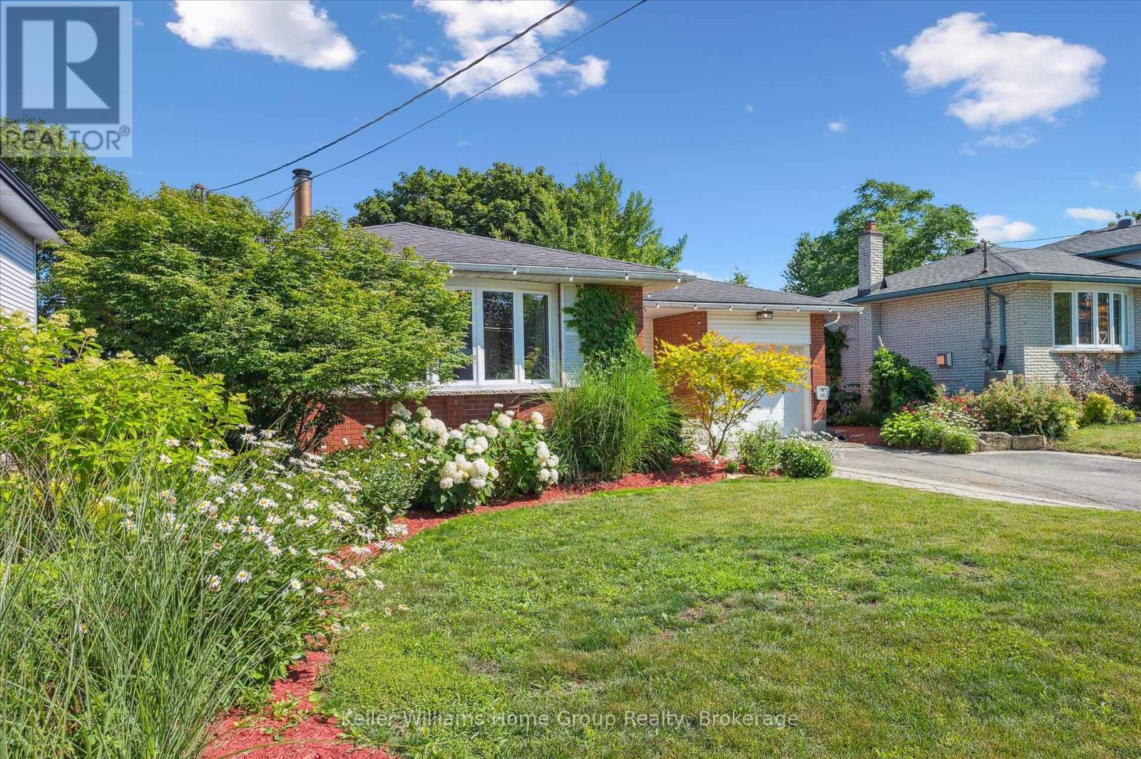 Property at 70 BALMORAL DRIVE image 3