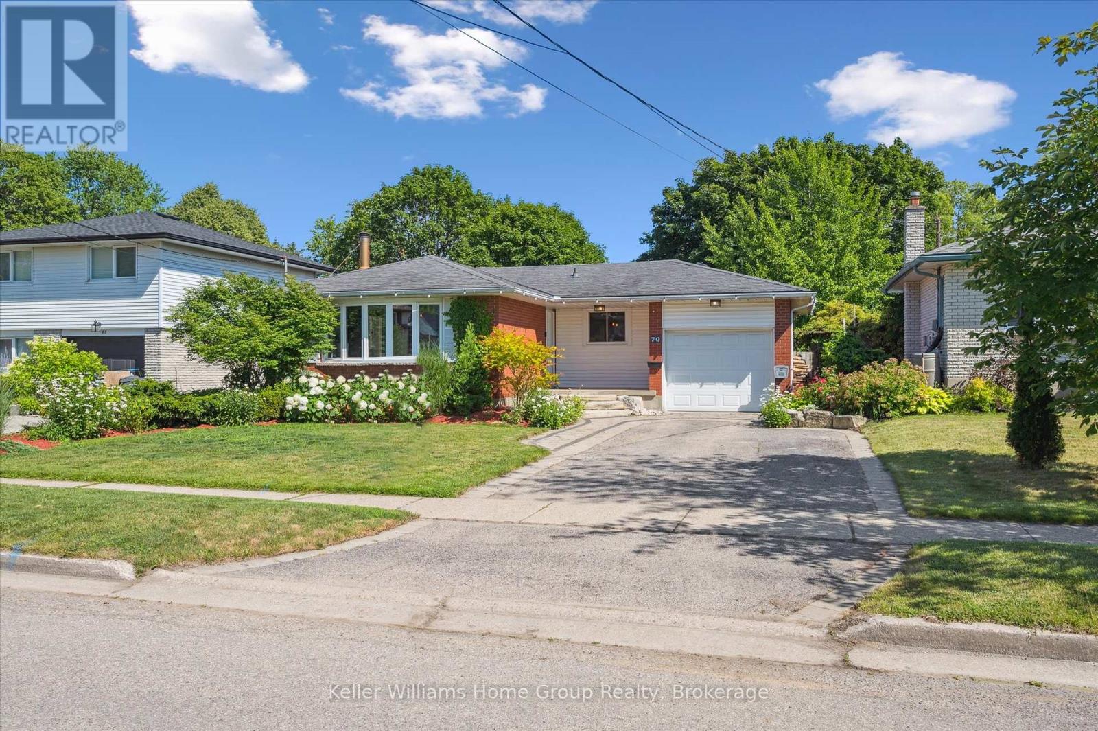 Property at 70 BALMORAL DRIVE image 4