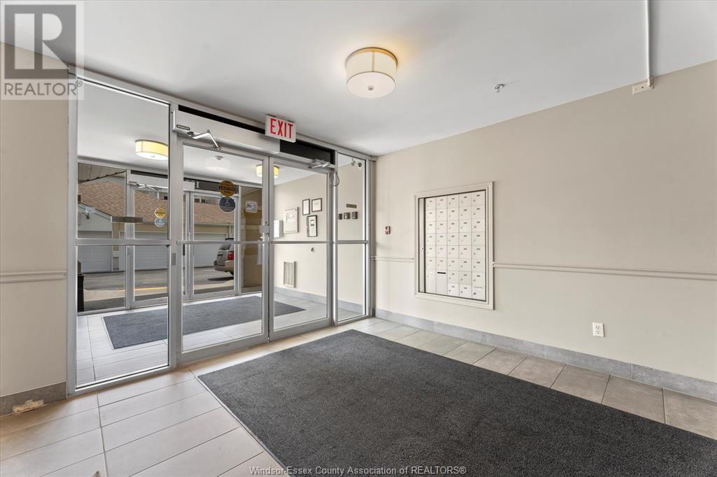 Property at 1535 GRAND MARAIS ROAD West Unit# 301 image 4