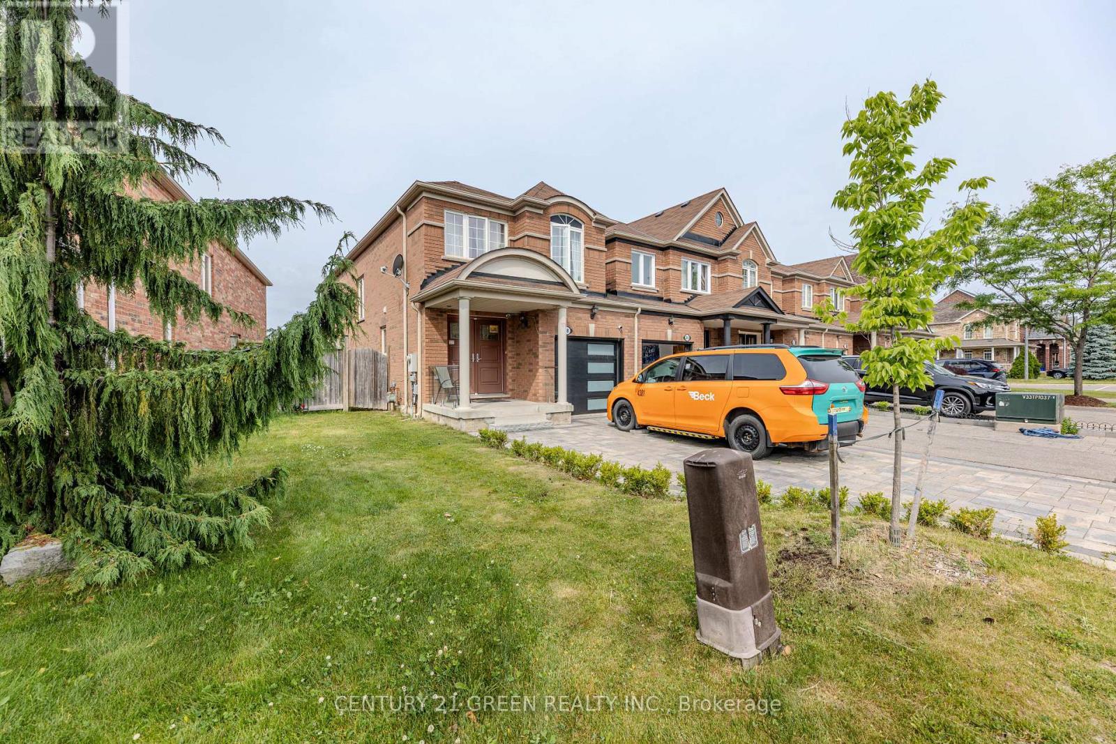 Property at 18 SUMMIT DRIVE image 1