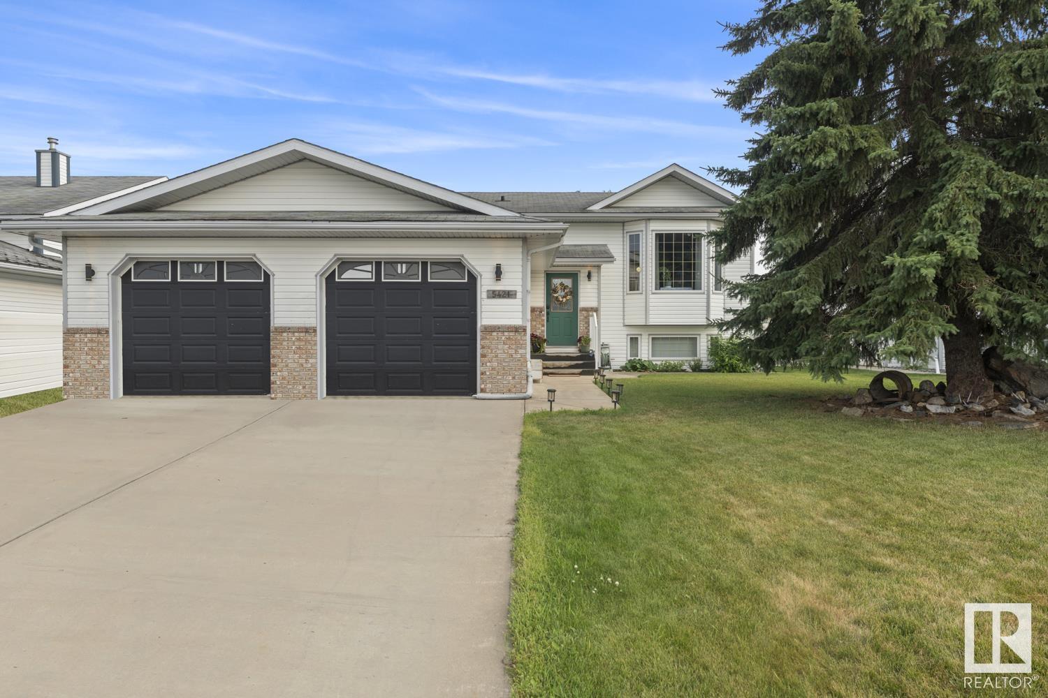 5421 53 Av, St. Paul Town, Alberta  T0A 3A1 - Photo 1 - E4449026