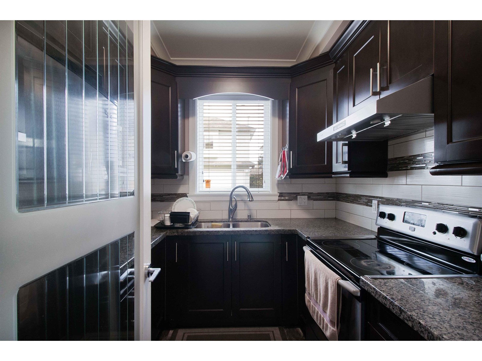 11971 97 Avenue, Surrey, British Columbia  V3V 2C4 - Photo 6 - R3029362