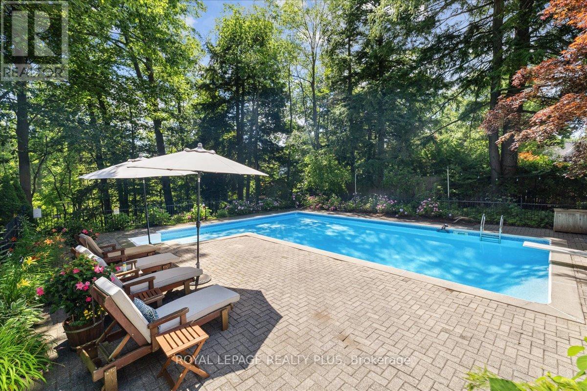 1258 Ravine Drive, Mississauga, Ontario  L5J 3E4 - Photo 29 - W12299949